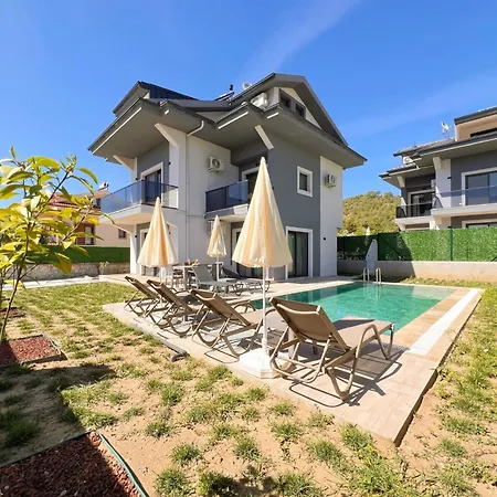 Villa Leon *